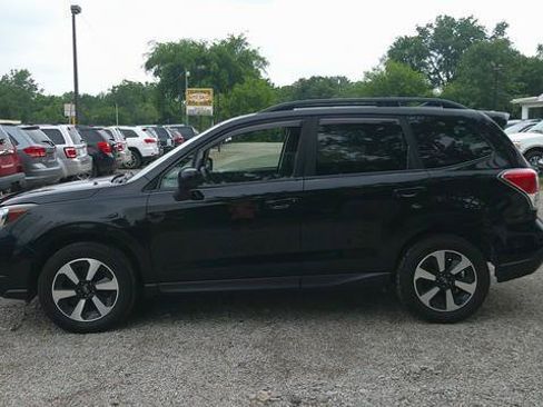Used 2018 Subaru Forester 2.5i Premium AWD/4WD image 12