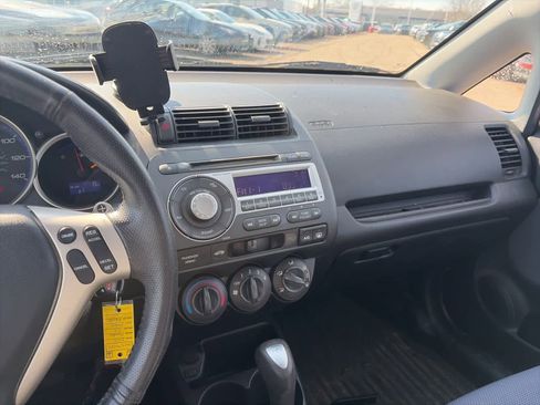 Used 2008 Honda Fit Sport image 19