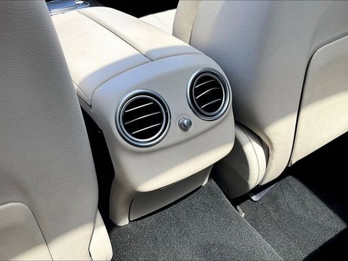 Used 2023 Mercedes-Benz E 450 4MATIC Sedan image 11