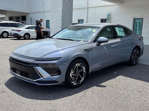 New 2026 Hyundai Sonata SEL FWD image 23