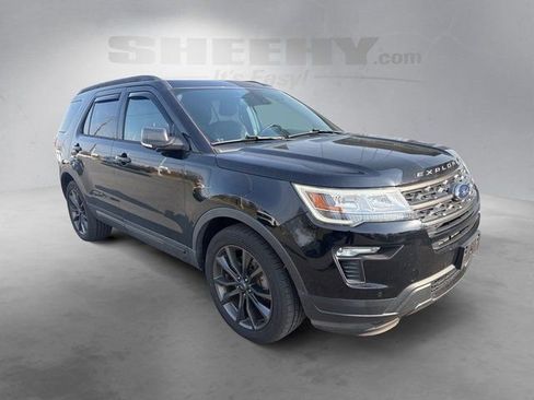Certified 2018 Ford Explorer XLT w/ Equipment Group 202A image 2