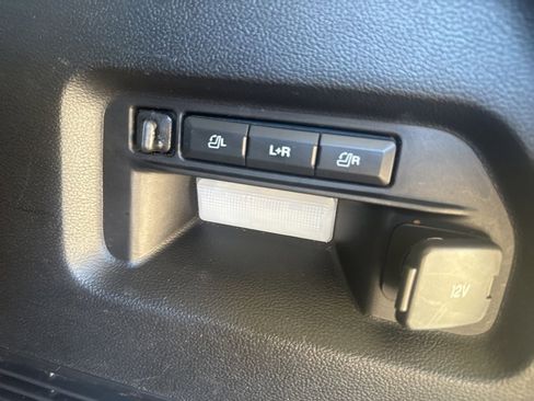 Used 2021 Ford Explorer Limited w/ Equipment Group 301A image 28