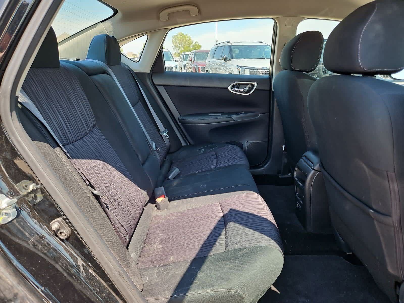 Used 2019 Nissan Sentra SV FWD image 19