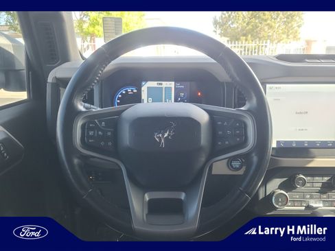 Used 2022 Ford Bronco Wildtrak AWD/4WD image 9