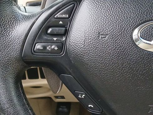 Used 2017 INFINITI QX50 Journey w/ Premium Package image 9