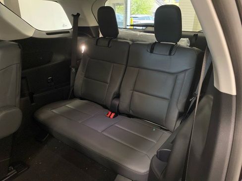 New 2026 Ford Explorer Active w/ Active Comfort Package image 11