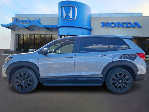 Used 2023 Honda Passport EX-L image 4