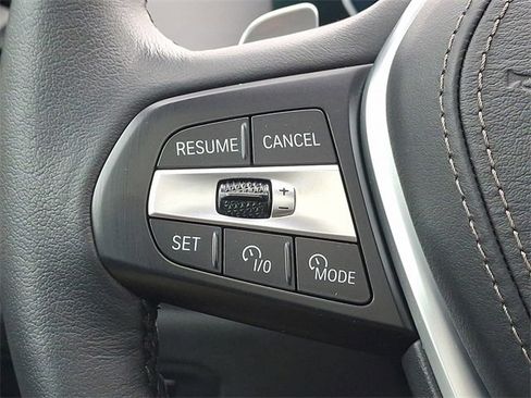 Used 2024 BMW X5 xDrive40i w/ Parking Assistance Package image 23