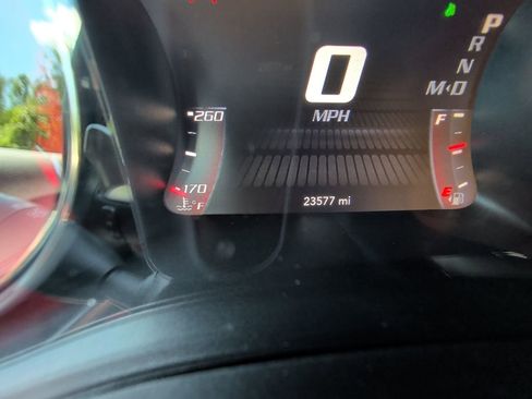 Used 2015 Dodge Challenger SRT Hellcat RWD image 15