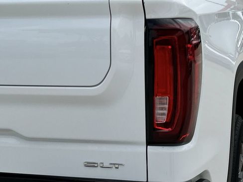 Used 2025 GMC Sierra 1500 SLT RWD image 8