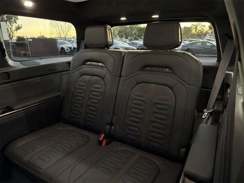 Used 2022 Rivian R1S Launch Edition image 31