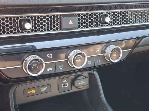 Used 2023 Honda Civic Sport image 23