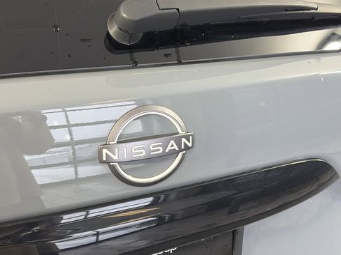 Certified 2024 Nissan Murano SV w/ SV Midnight Edition Package image 16