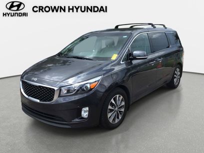 Used 2017 Kia Sedona SX