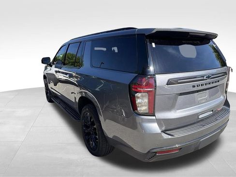 Used 2021 Chevrolet Suburban RST w/ Luxury Package AWD/4WD image 6