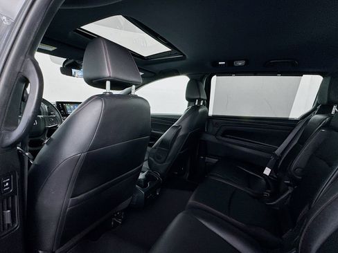 Used 2024 Honda Odyssey Sport image 19