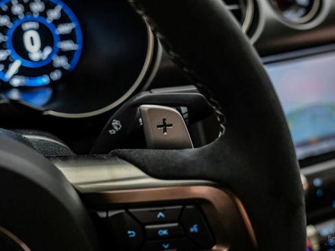 Used 2021 Ford Mustang Shelby GT500 w/ Technology Package image 49