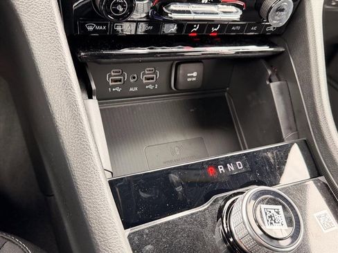 New 2025 Jeep Grand Cherokee Laredo image 15