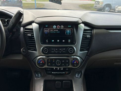 Used 2015 Chevrolet Tahoe LT RWD image 21