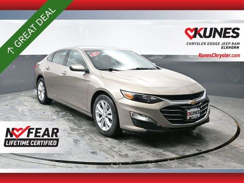 Used 2025 Chevrolet Malibu LT image 1