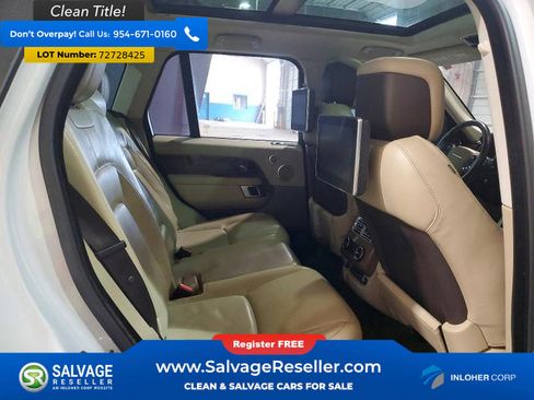 Used 2018 Land Rover Range Rover HSE image 15