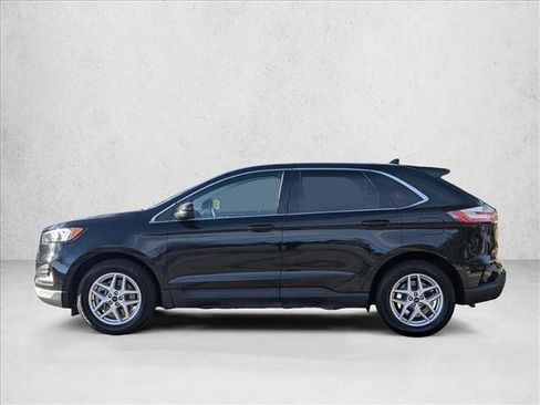 Used 2023 Ford Edge SEL image 8