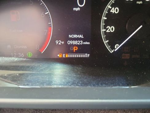 Used 2024 Honda HR-V LX image 18