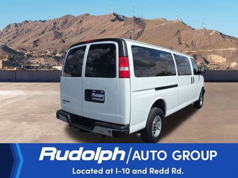 Used 2024 Chevrolet Express 3500 LT w/ LT Preferred Equipment Group RWD image 5