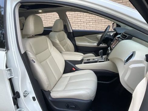 Used 2023 Nissan Murano SL w/ SL Moonroof Package AWD/4WD image 9