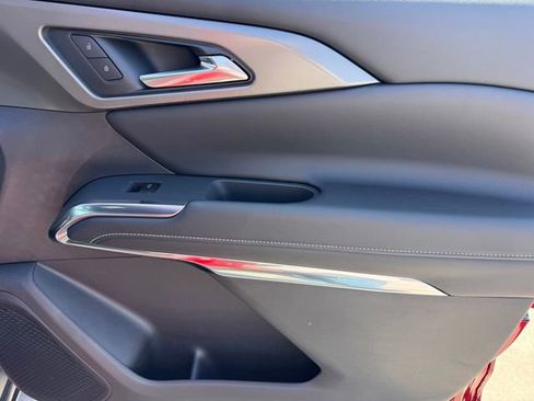 New 2026 Chevrolet Traverse LT w/ Sun and Wheel Package image 8