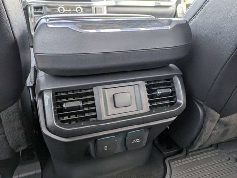 Used 2023 Ford F150 Lariat AWD/4WD image 15