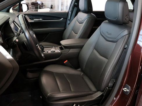 Used 2023 Cadillac XT5 Premium Luxury AWD/4WD image 10