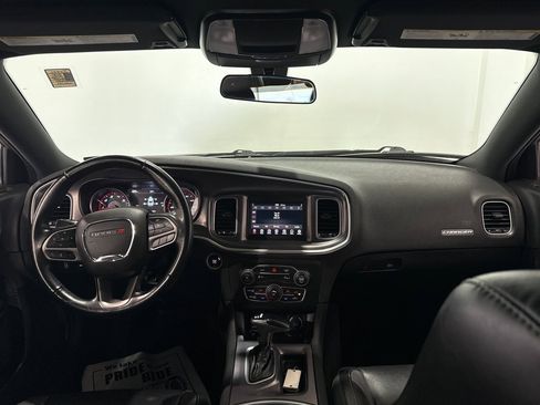 Used 2021 Dodge Charger SXT w/ Leather Interior Group image 2