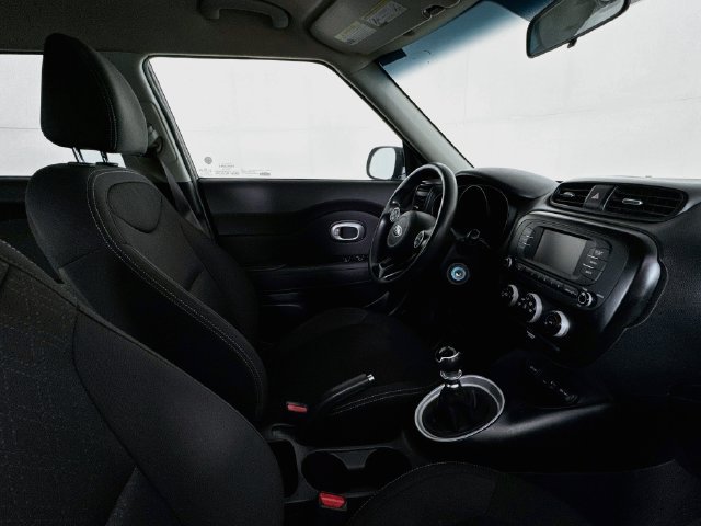 Used 2018 Kia Soul FWD image 24