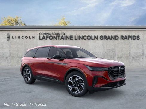New 2026 Lincoln Nautilus Premier w/ Jet Appearance Package AWD/4WD image 7