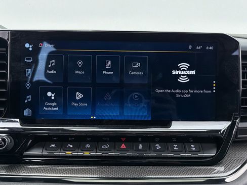 Used 2025 Chevrolet Silverado 1500 ZR2 w/ Technology Package image 25