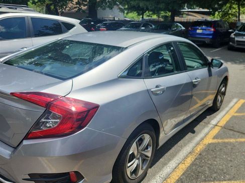 Used 2019 Honda Civic LX image 3