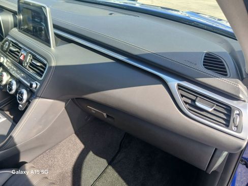 Used 2019 Genesis G70 2.0T Advanced w/ Elite Package image 18