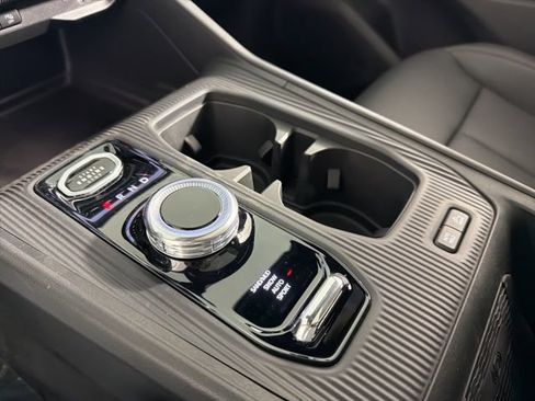 New 2026 Jeep Cherokee Limited image 21