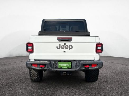 Used 2020 Jeep Gladiator Rubicon AWD/4WD image 4