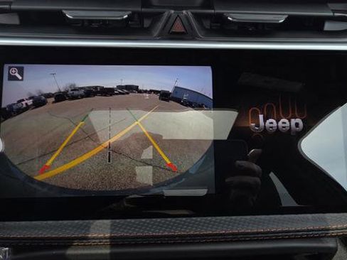 New 2026 Jeep Cherokee Limited image 14