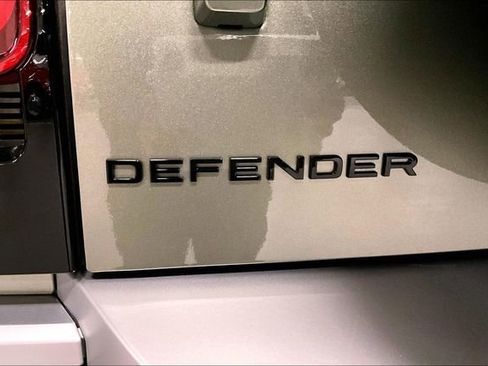 Certified 2025 Land Rover Defender 130 S image 7