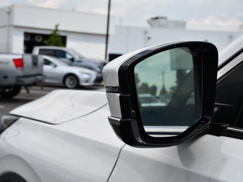 Certified 2026 Acura MDX FWD w/ Technology Package image 10