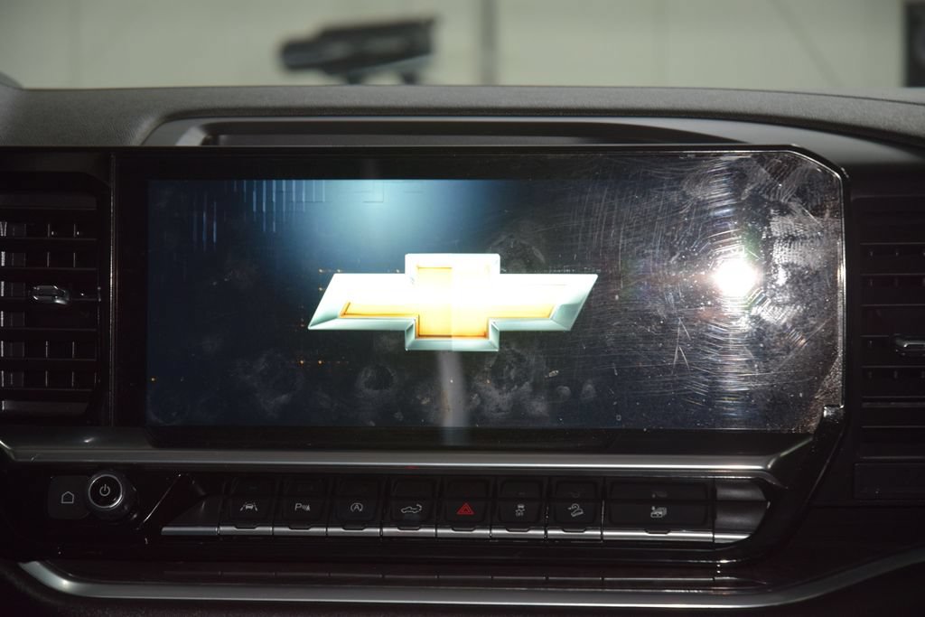 Used 2022 Chevrolet Silverado 1500 LTZ AWD/4WD image 34