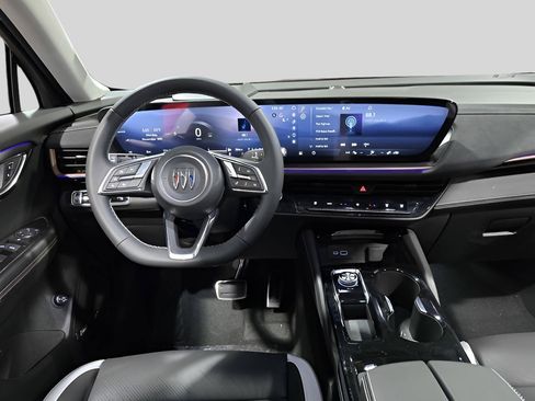 Used 2025 Buick Envision Sport Touring AWD/4WD image 7