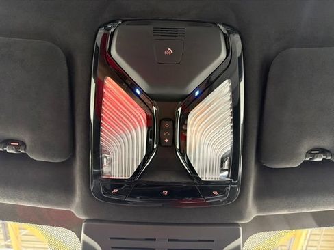 Used 2026 BMW X5 xDrive50e w/ Executive Package AWD/4WD image 28
