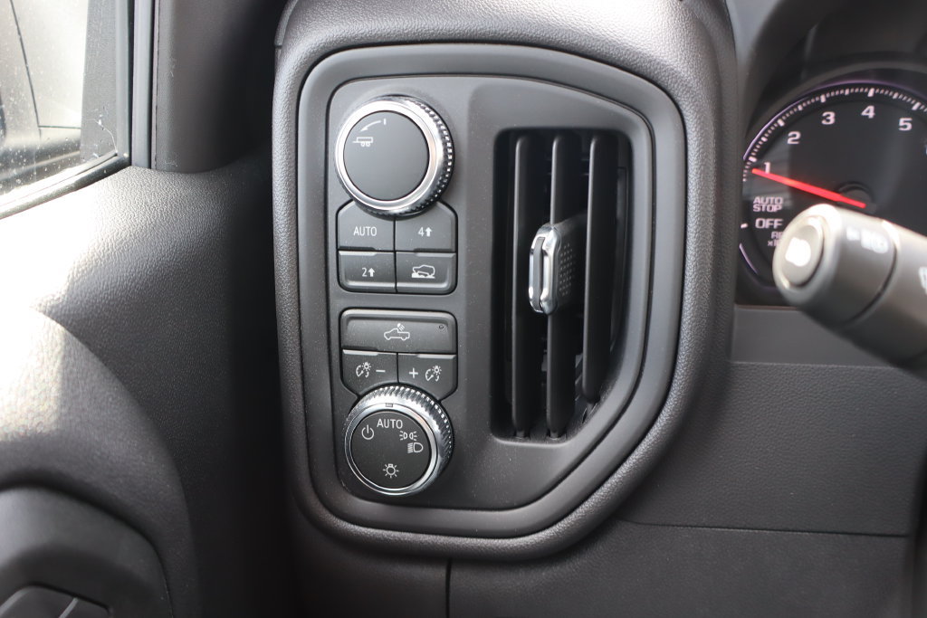 Used 2026 GMC Sierra 1500 Pro w/ Pro Value Package AWD/4WD image 15