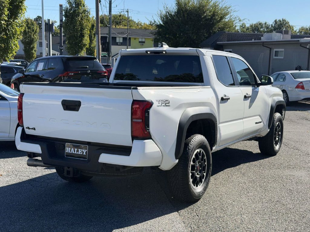 Used 2025 Toyota Tacoma TRD Off-Road AWD/4WD image 20