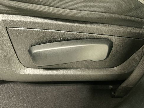 Used 2021 RAM 1500 Classic Warlock image 10