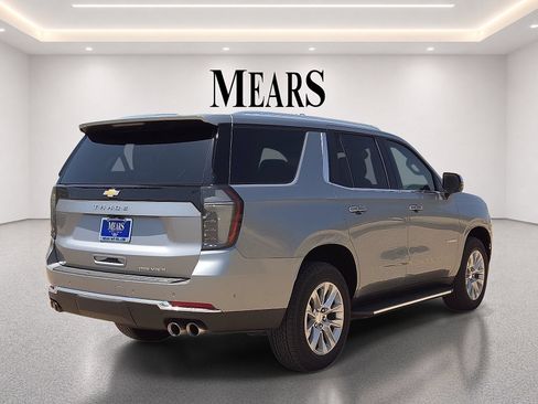 Used 2026 Chevrolet Tahoe Premier AWD/4WD image 5